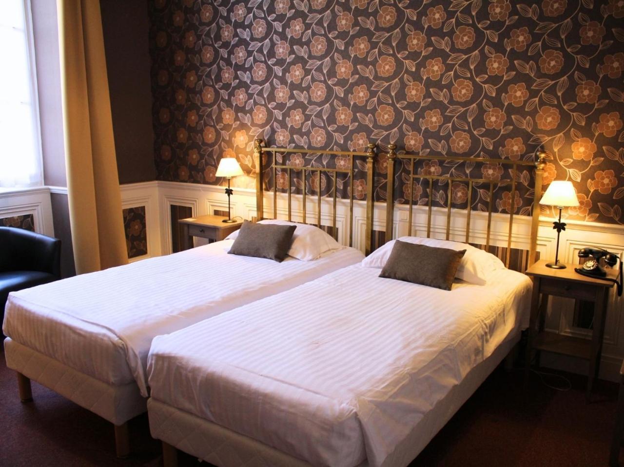 Logis Grand Hôtel Bourbon-Lancy Exterior foto