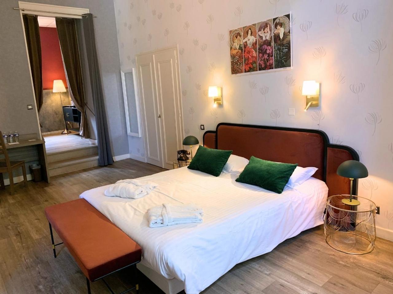 Logis Grand Hôtel Bourbon-Lancy Exterior foto